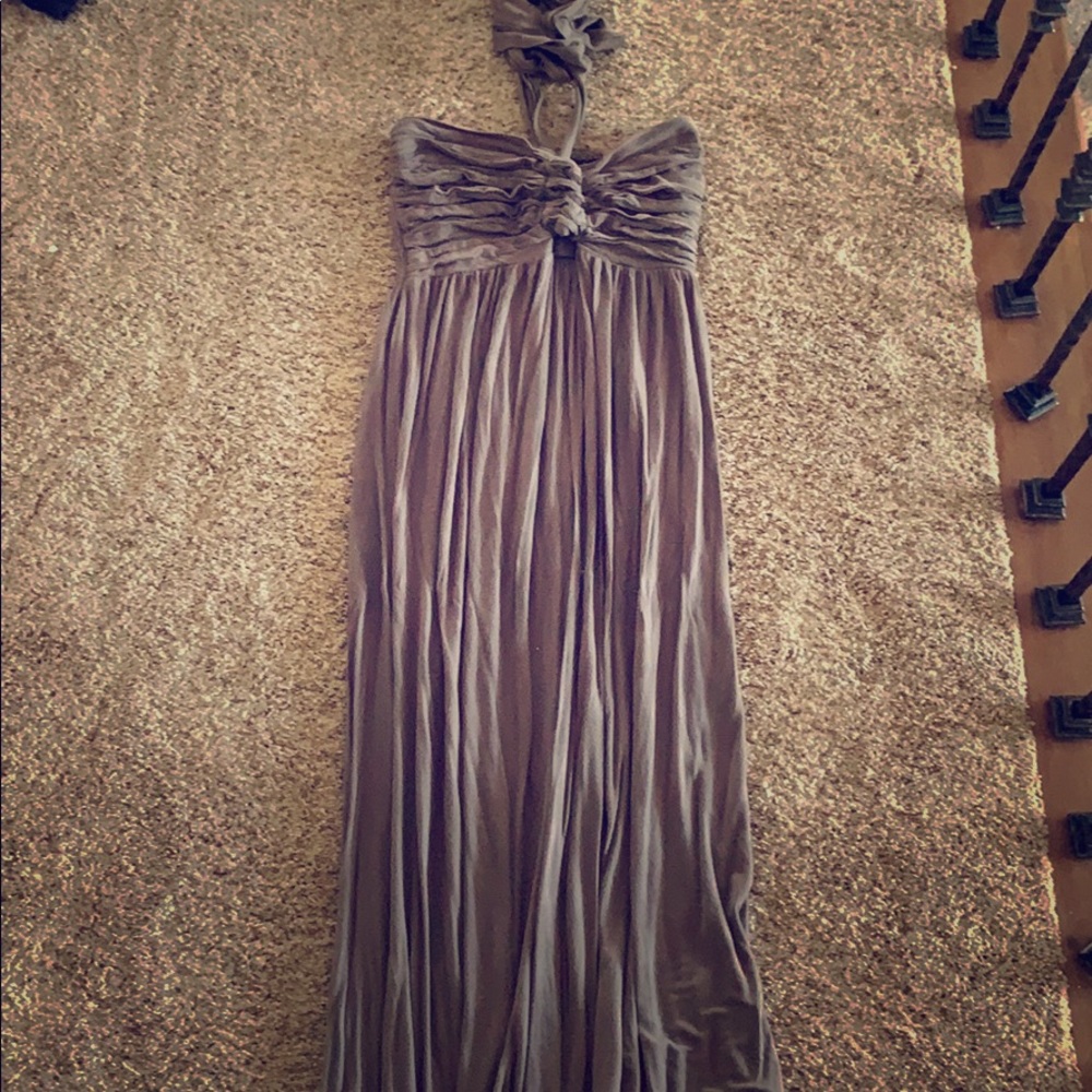 Halter top or strapless dress